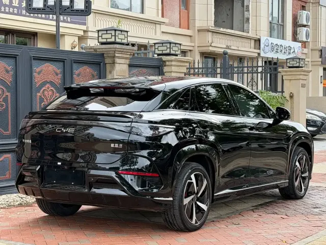 BYD Sealion 07 EV — Фото автомобиля 7