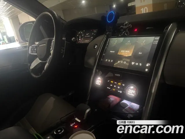 Land Rover Discovery — Фото автомобиля 8