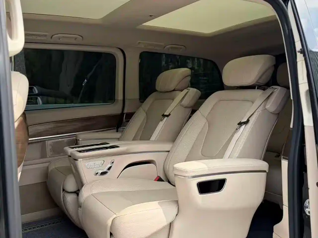 Mercedes-Benz V-Class — Фото автомобиля 5