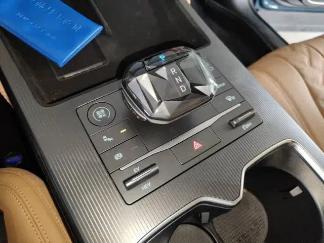 BYD Song L DM-i — Фото автомобиля 10