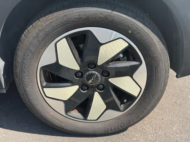 BYD Dolphin — Фото автомобиля 27