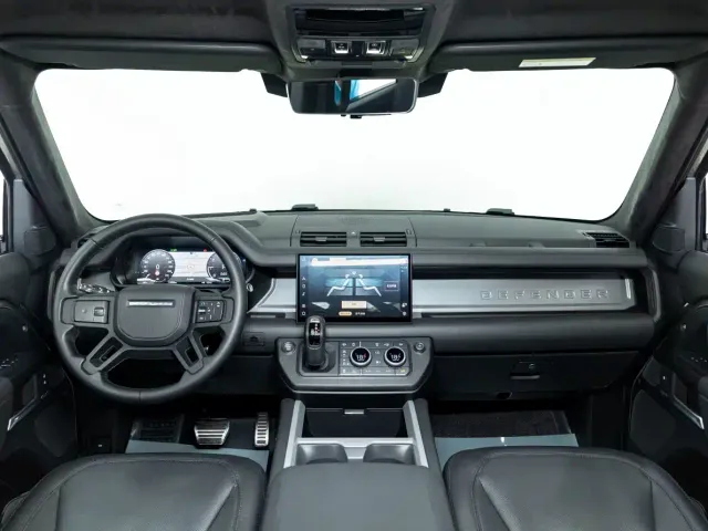 Land Rover Defender — Фото автомобиля 5