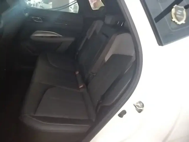 Changan Oshan Z6 EV — Фото автомобиля 16