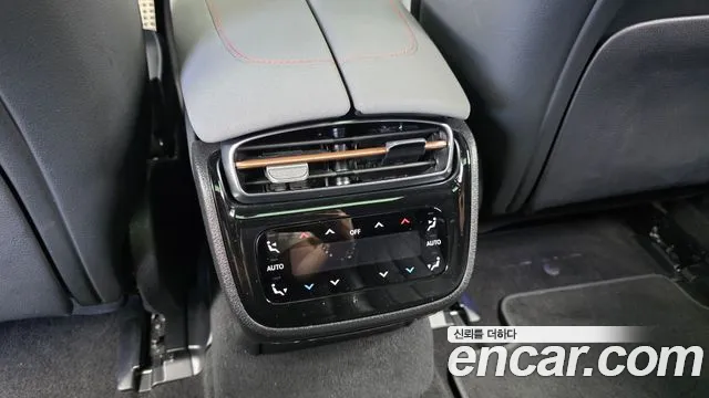 Mercedes-Benz EQS — Фото автомобиля 28