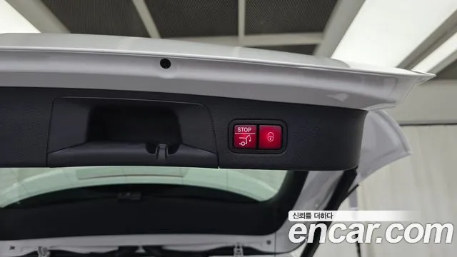 Mercedes-Benz EQA — Фото автомобиля 29