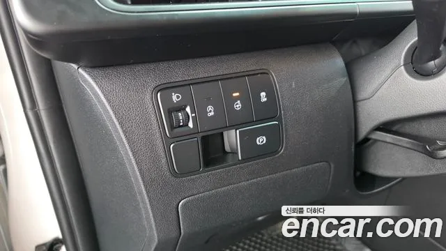 Hyundai Staria — Фото автомобиля 25