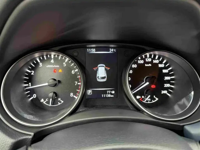 Nissan X-Trail — Фото автомобиля 7