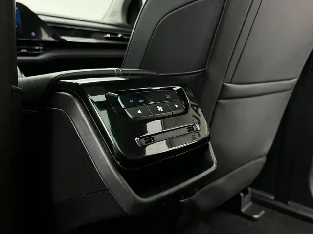 Wuling Victory — Фото автомобиля 15