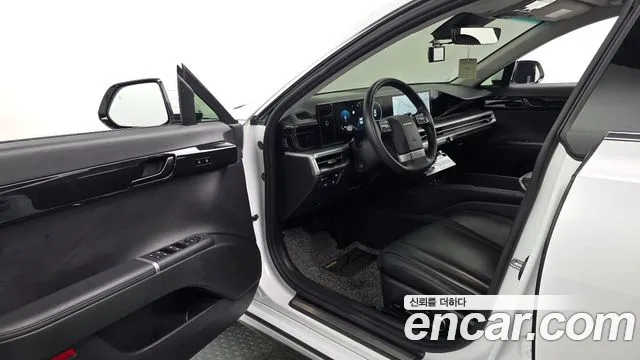 Hyundai Grandeur GN7 — Фото автомобиля 15
