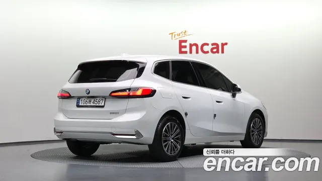 BMW 2 Series U06 — Фото автомобиля 2