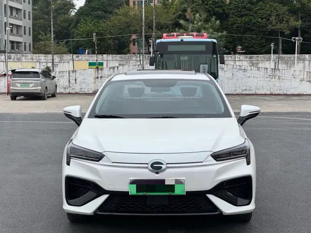 GAC Aion S — Фото автомобиля 2