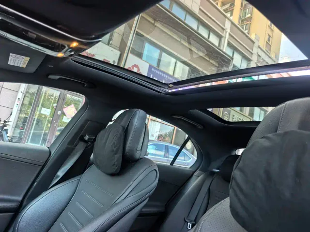 Mercedes-Benz C-Class — Фото автомобиля 15