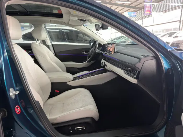 Honda Accord — Фото автомобиля 17