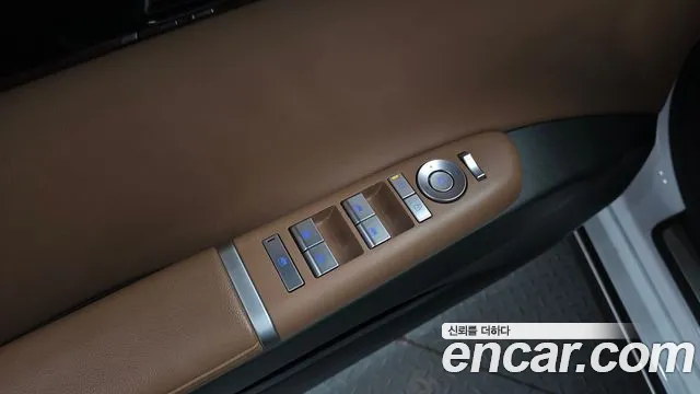 Hyundai Grandeur — Фото автомобиля 27