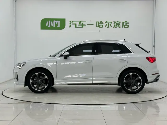 Audi Q3 — Фото автомобиля 5