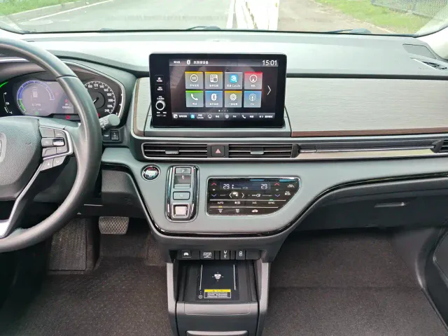 Honda Odyssey — Фото автомобиля 16