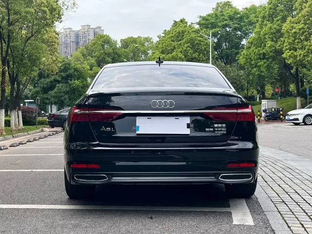 Audi Audi A6L 2022 55 TFSI quattro Premium Elegance — Фото автомобиля 5
