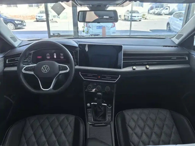 Volkswagen Sagitar — Фото автомобиля 14