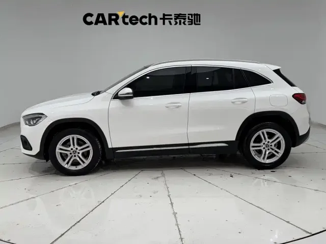 Mercedes-Benz GLA-Class — Фото автомобиля 8