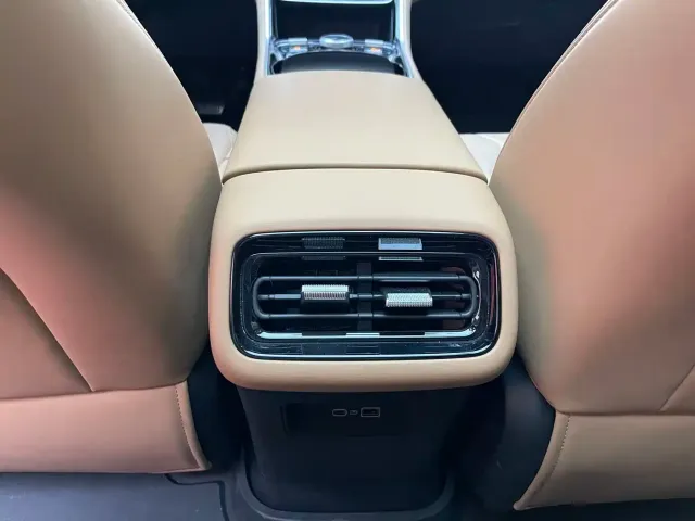 Geely Galaxy A7 — Фото автомобиля 18