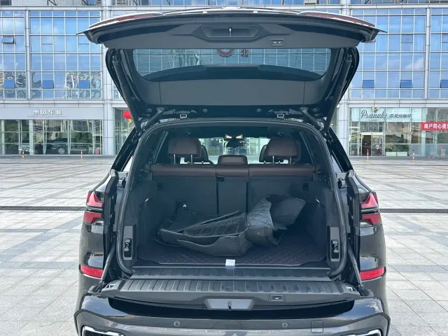 BMW X5 — Фото автомобиля 26