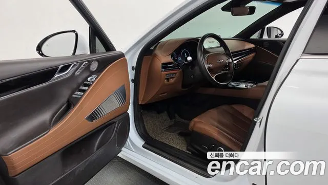 Genesis G80 RG3 — Фото автомобиля 15