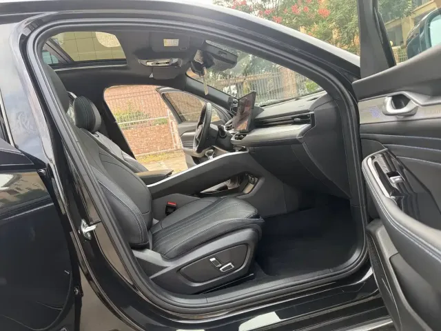 Geely Xing Rui 2025 Oriental Glory 1.5TD Kunlun Edition — Фото автомобиля 11