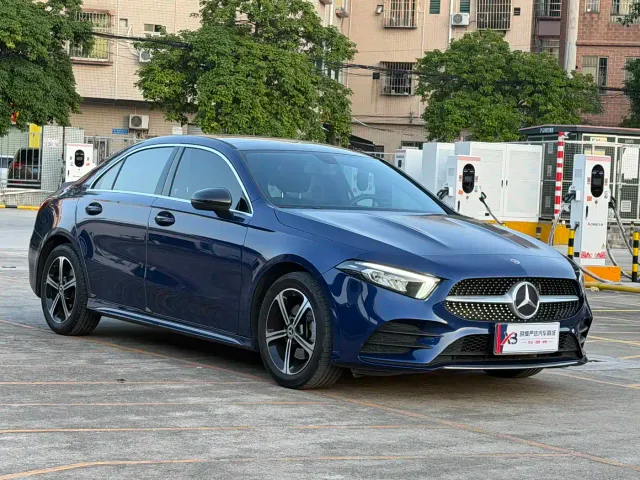 Mercedes-Benz A-Class — Фото автомобиля 4