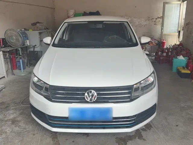 Volkswagen Santana — Фото автомобиля 5