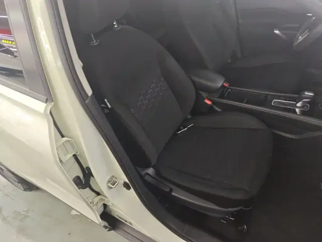 Nissan Kicks 2022 1.5L CVT XL Fashion Edition — Фото автомобиля 24