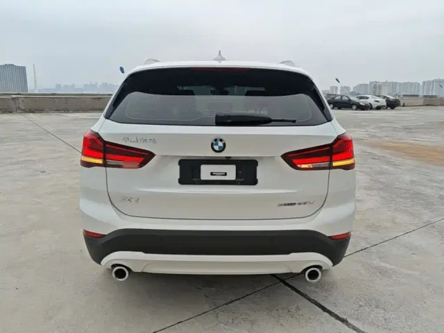 BMW X1 — Фото автомобиля 5