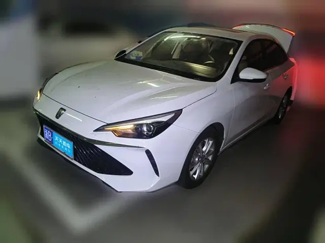 Фотография автомобиля — Roewe i5