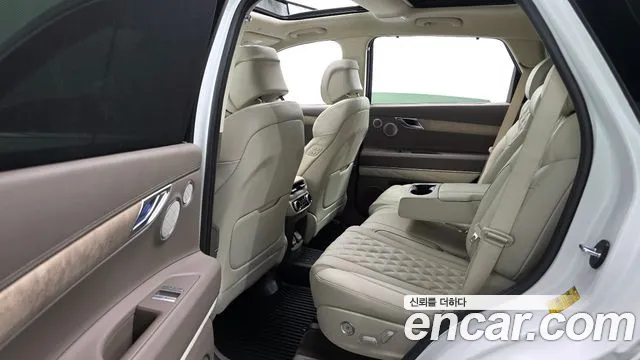 Genesis GV80 — Фото автомобиля 17