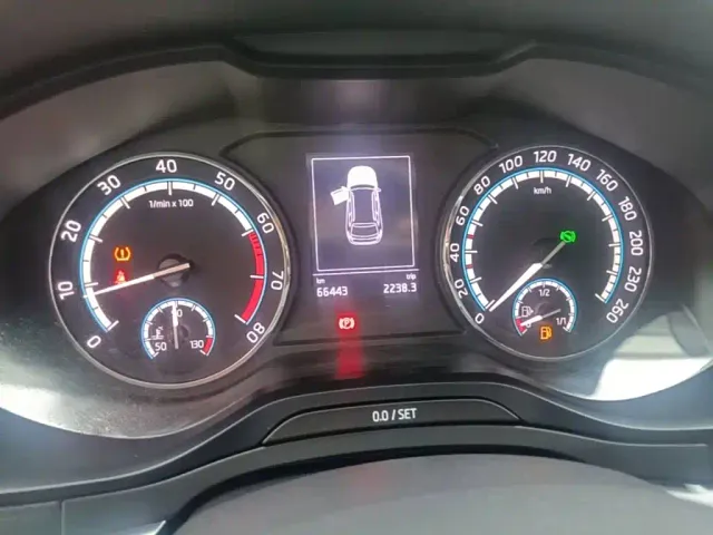 Skoda Karoq — Фото автомобиля 11