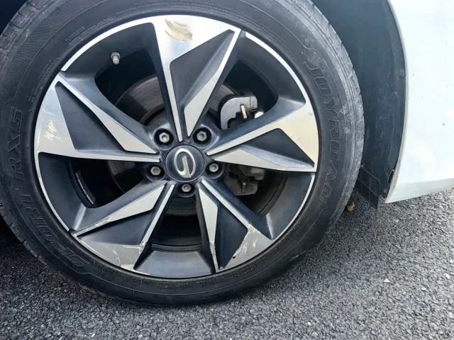 GAC Trumpchi M6 — Фото автомобиля 14