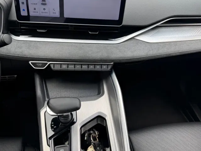 Geely Xingrui — Фото автомобиля 17