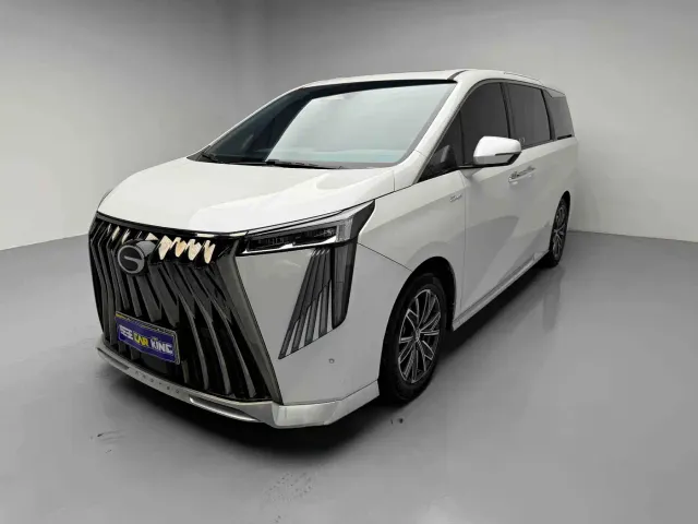 Фотография автомобиля — GAC Trumpchi M8