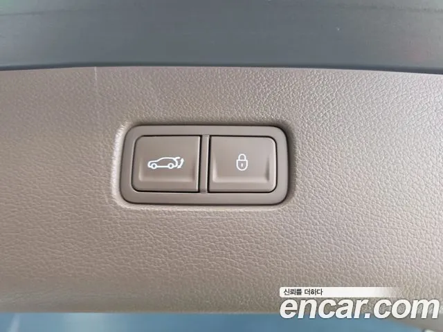 Genesis GV80 — Фото автомобиля 24