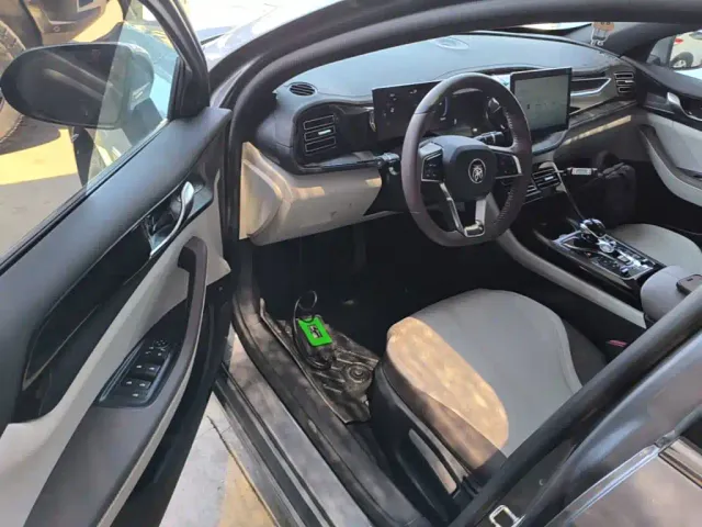 BYD Qin PLUS — Фото автомобиля 15