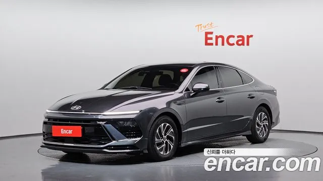 Фотография автомобиля — Hyundai Sonata DN8