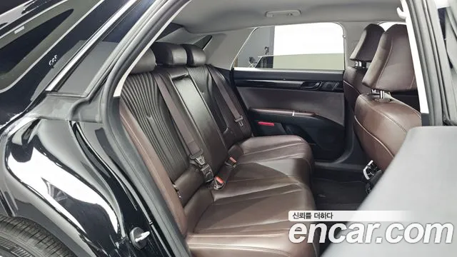 Hyundai Grandeur Grandeur (GN7) 2.5 Бензин 2WD — Фото автомобиля 12