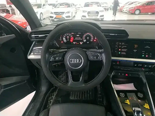Audi A3 — Фото автомобиля 10