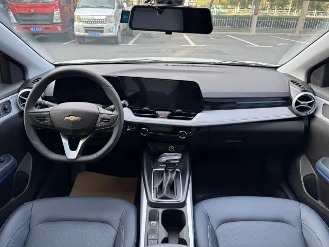 Chevrolet Monza — Фото автомобиля 6