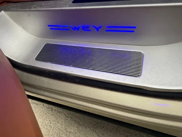 Wey Alpine — Фото автомобиля 6