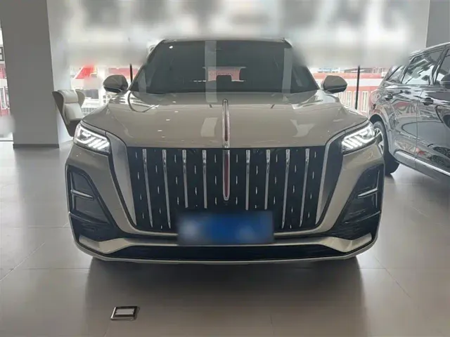 Hongqi HS5 — Фото автомобиля 15