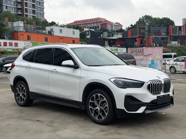 BMW X1 — Фото автомобиля 3