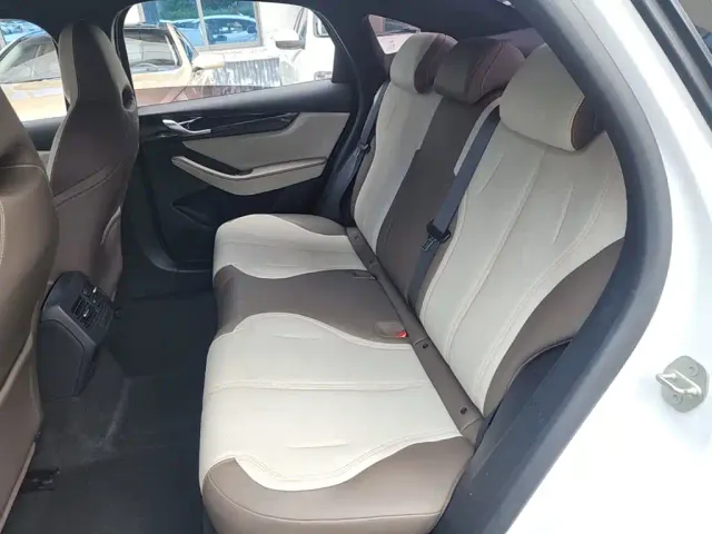 BYD Qin PLUS — Фото автомобиля 16