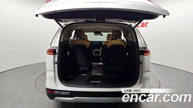 Kia Canival Carnival 4 поколение 9 мест Prestige — Фото автомобиля 20