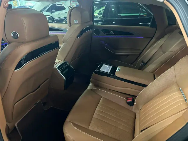 Hongqi H9 — Фото автомобиля 9