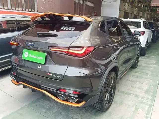 Changan Oushang X5 — Фото автомобиля 4